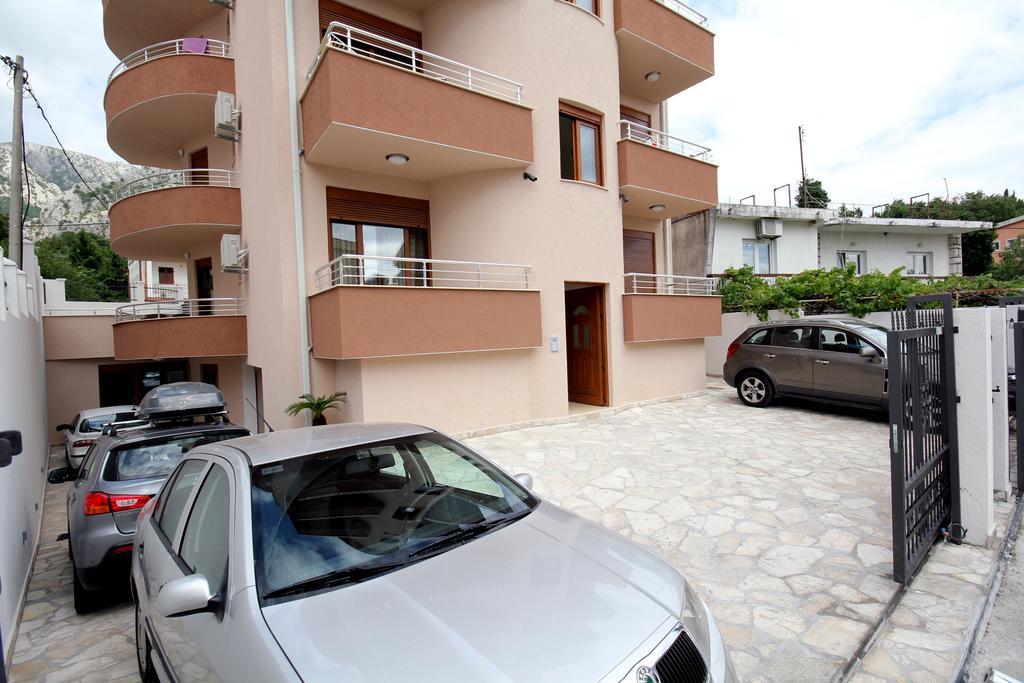 Apartments Md Lux Sutomore Exterior foto